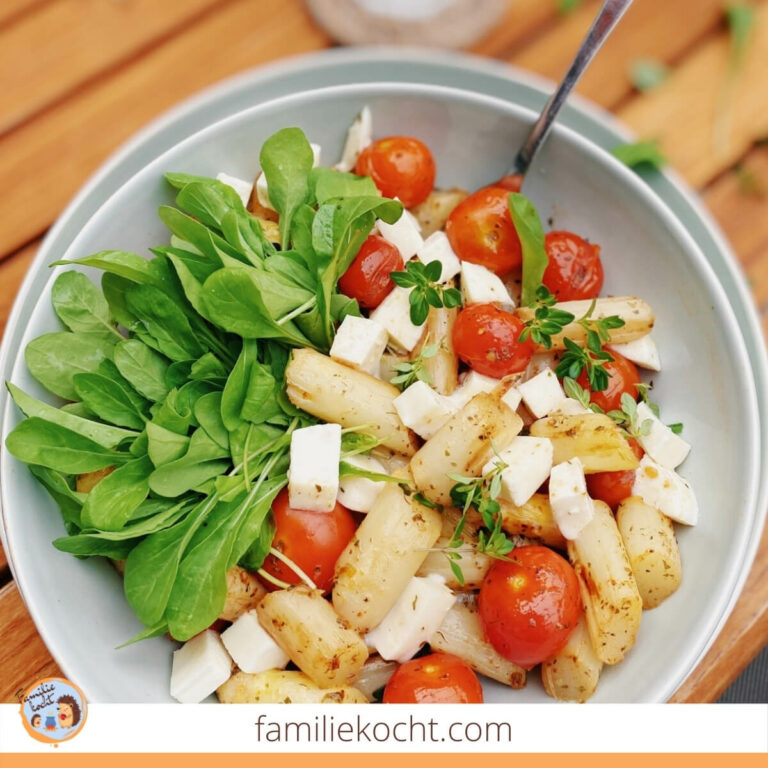 Gebratener Spargelsalat mit Tomaten ♥ und Mozzarella