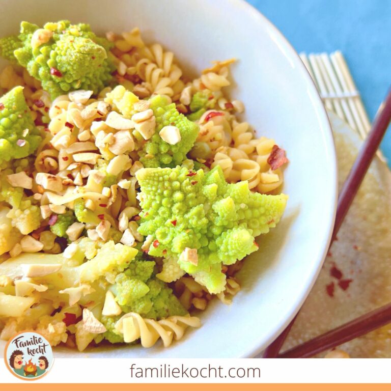 Schneller Wok mit Romanesco und Cashews - Rezept